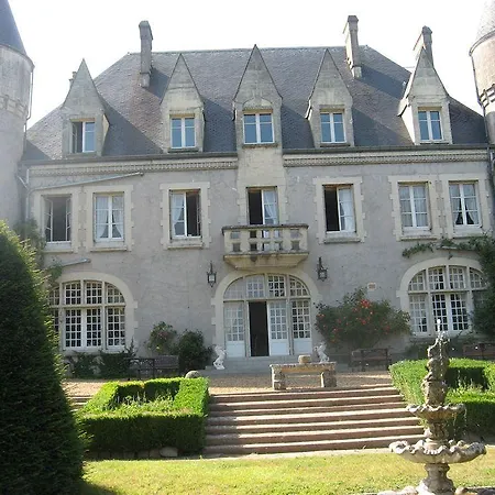 Chateau De Montbrun Hotel Saint-Michel-Chef-Chef
